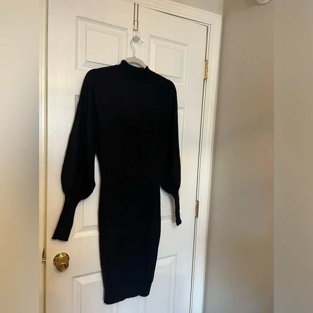 L'Academie The Jen Sweater Dress in Black - Picture 6 of 8